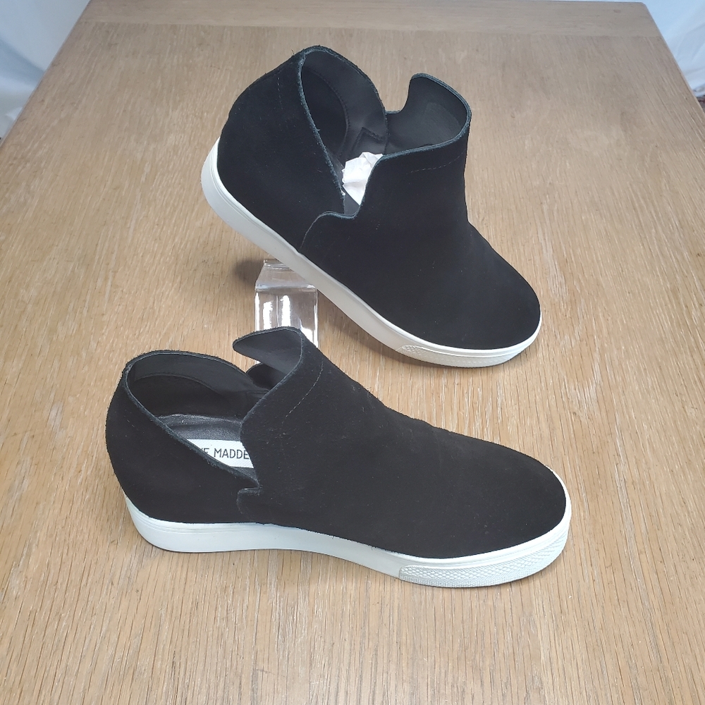 Steve Madden Womens Size 8M Wrangle Wedge High Top Boots Shoes Black Suede
